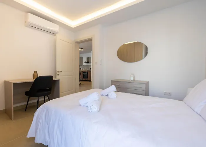 Cozy Living 2 Bedroom Walk To Sea Apartamento *