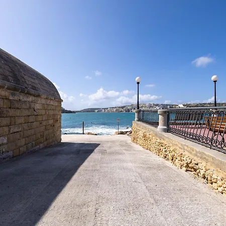 Spacious 2 Bedroom Lejlighed San Pawl il-Baħar