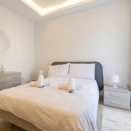 Spacious 2 Bedroom Apartment St. Paul's Bay