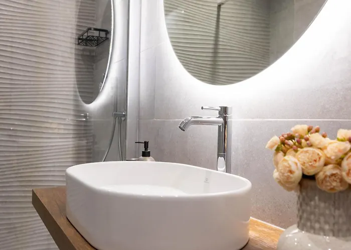 Apartament Spacious 2 Bedroom *