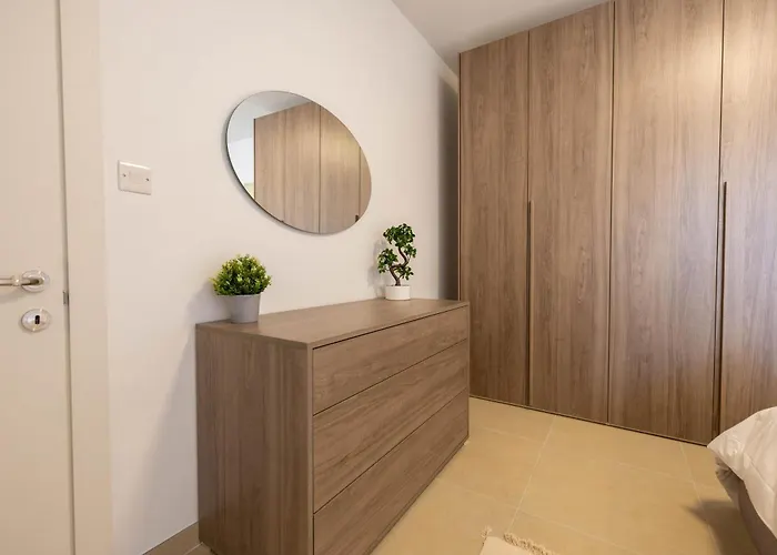 Spacious 2 Bedroom Daire St. Paul's Bay