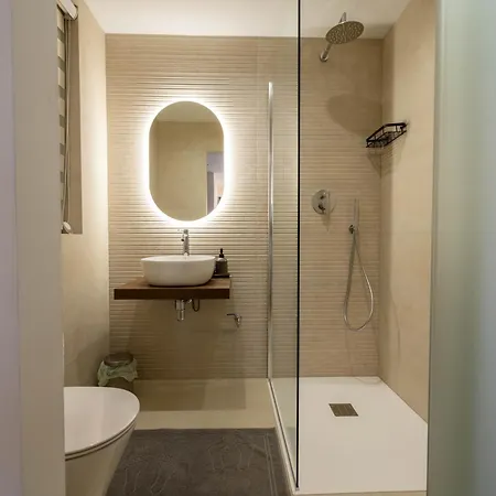 Spacious 2 Bedroom
