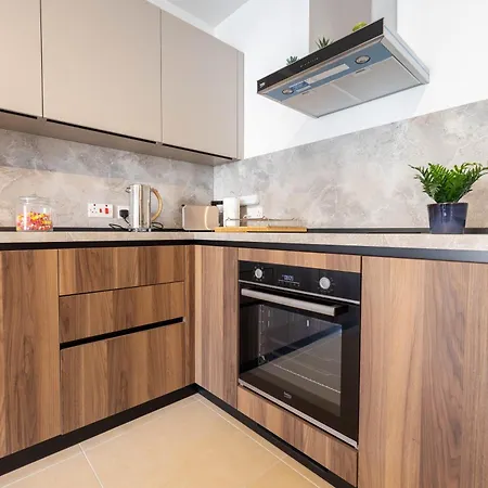 Lägenhet Spacious 2 Bedroom *